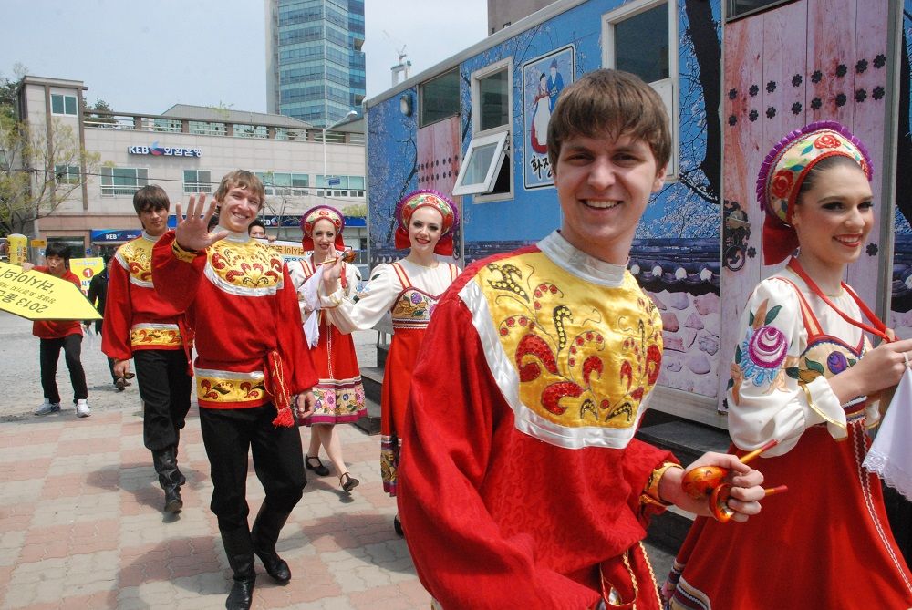 2013 - Южная Корея, Чинджу, Пусан - Международный весенний фестиваль
