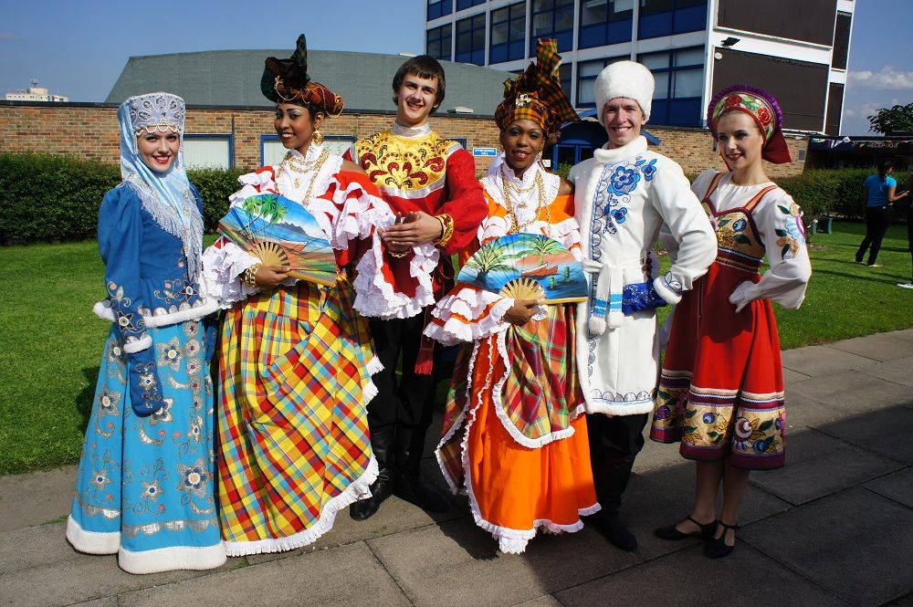 2012 - Великобритания, Биллингем - XIVIII Биллингемский международный фольклорный фестиваль